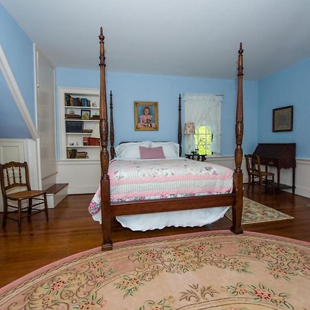 Oak Grove Bed And Breakfast South Boston Rum bild